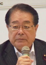 挨拶する石田祝稔共同幹事長